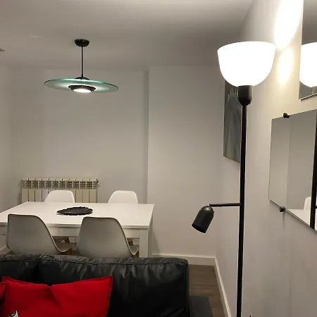 Lc Cesar Augusto Apartman