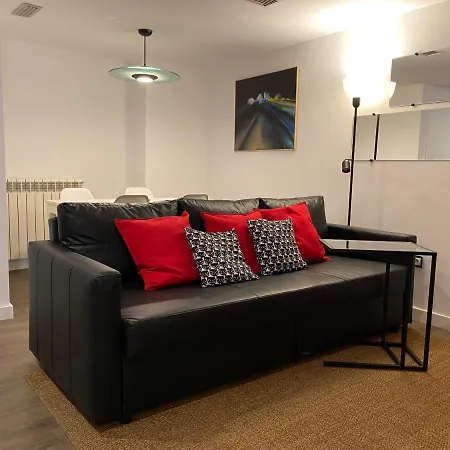Lc Cesar Augusto Apartment