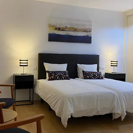 Lc Cesar Augusto Apartman Zaragoza