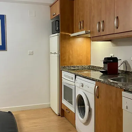 Lc Cesar Augusto Apartman *