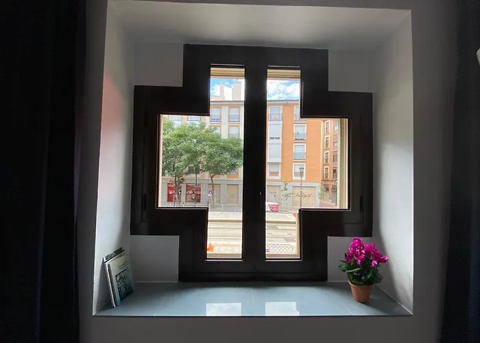 Lc Cesar Augusto Apartmán