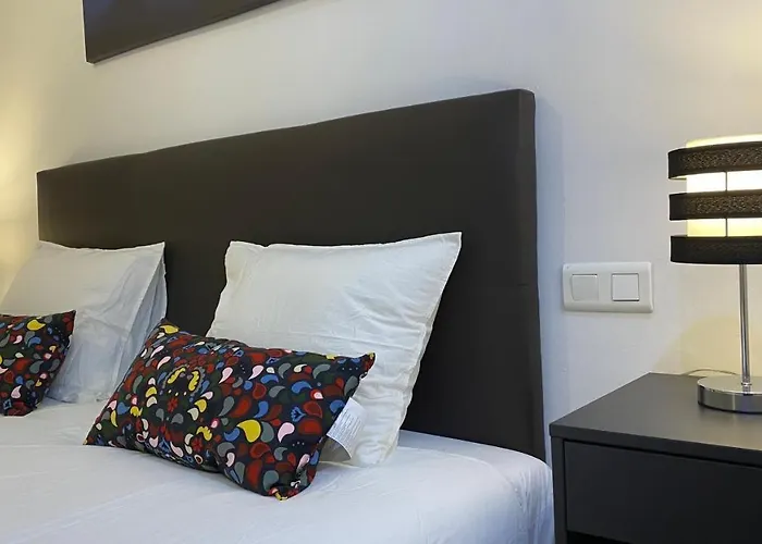 Lc Cesar Augusto Apartmán Zaragoza